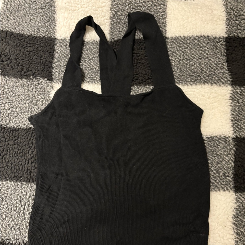 Leith Black Tank Top with Fitted Cut Out Style